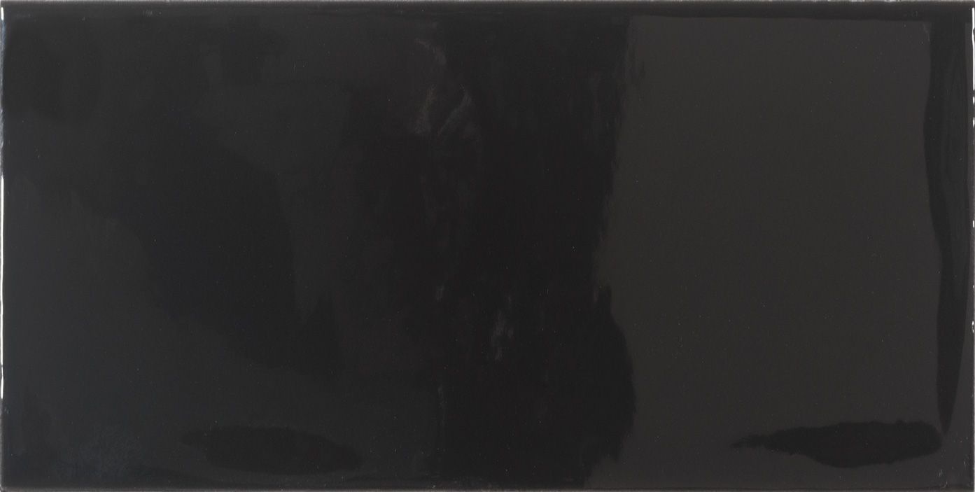Alboran negro brillo (Handcrafted surface)